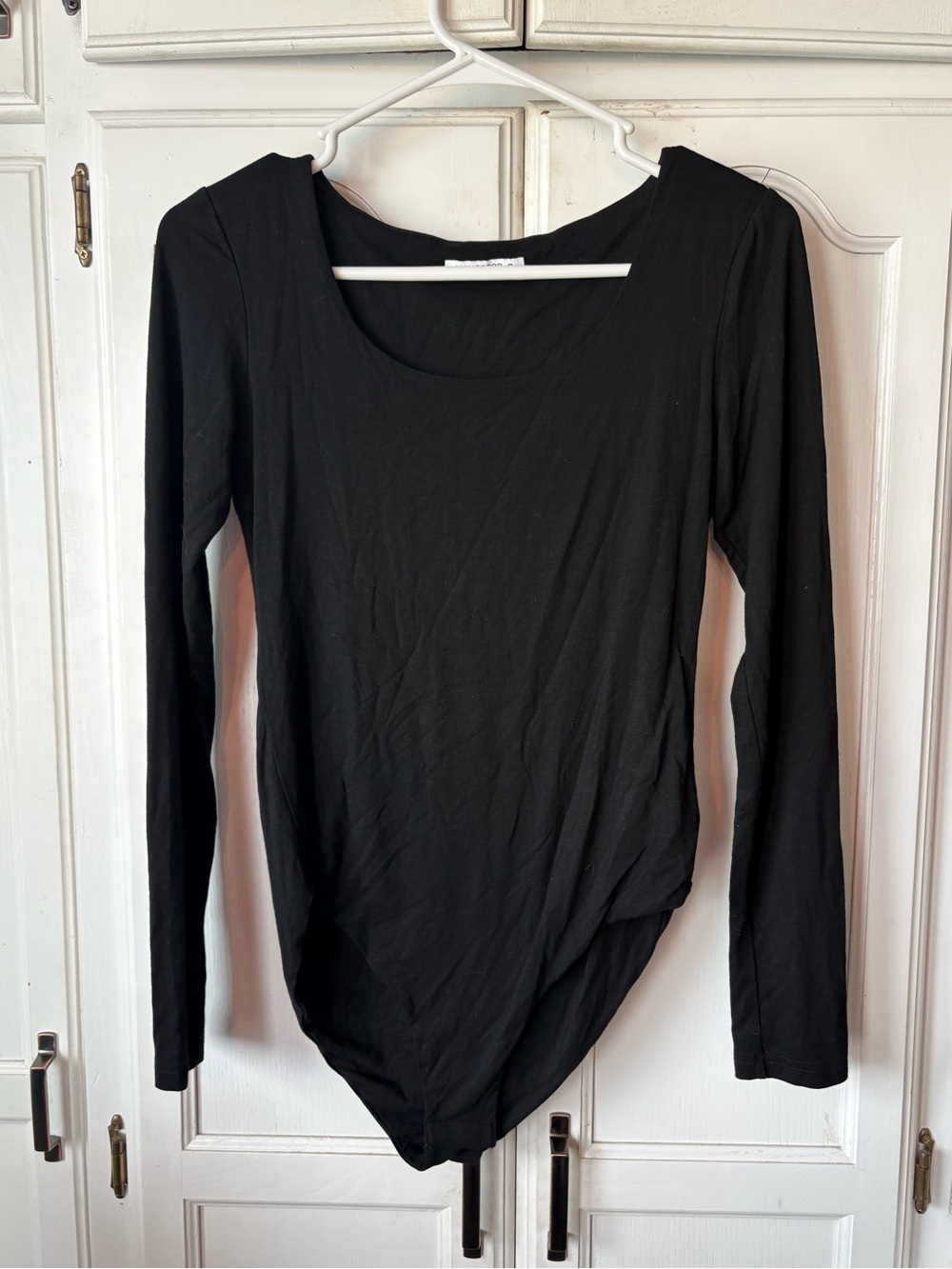 Women's Black Long-Sleeve Scoop Neck Bodysuit